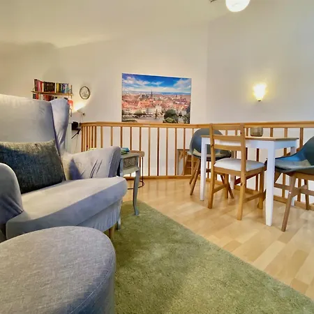 Remise Mit Kostenlosem Parkplatz Direkt Vor Der Tuer Erfurt