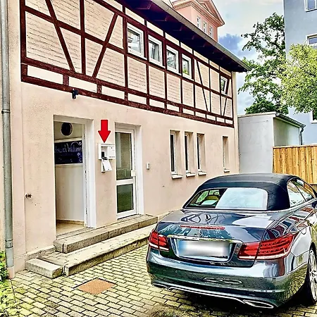 Lejlighed Remise Mit Kostenlosem Parkplatz Direkt Vor Der Tuer *