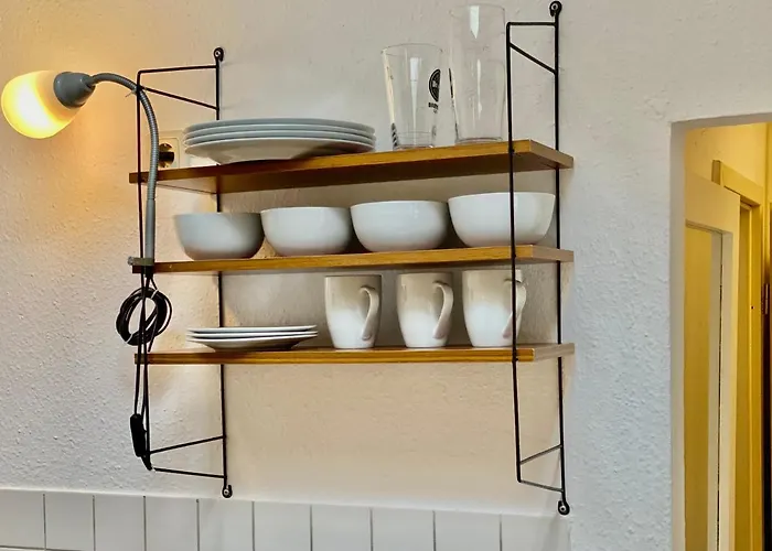 Remise Mit Kostenlosem Parkplatz Direkt Vor Der Tuer