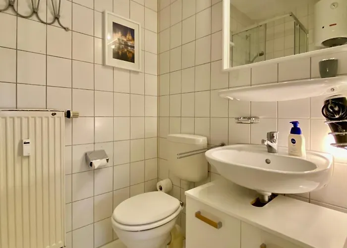 Remise Mit Kostenlosem Parkplatz Direkt Vor Der Tuer Lejlighed Erfurt