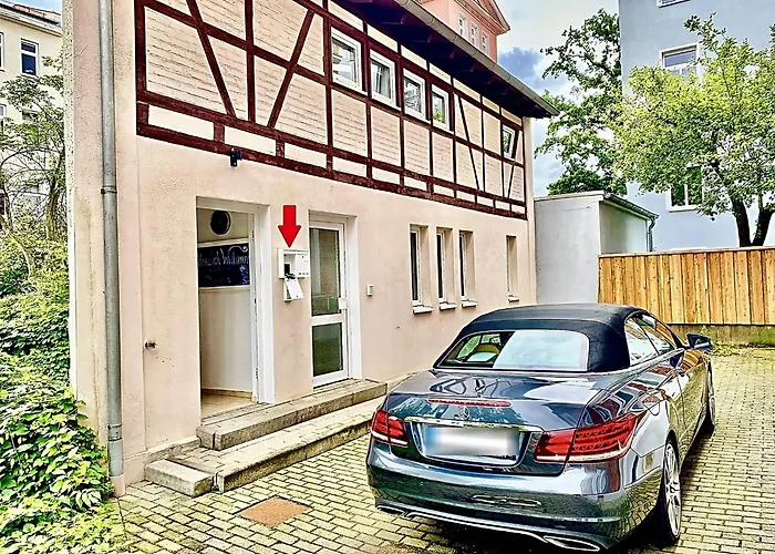 Lejlighed Remise Mit Kostenlosem Parkplatz Direkt Vor Der Tuer *